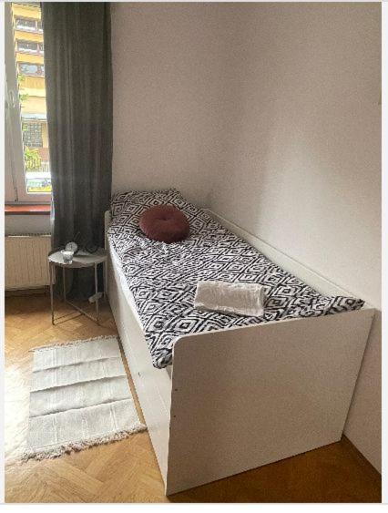 Cheerful 3 Bedroom City House كراكوفيا المظهر الخارجي الصورة